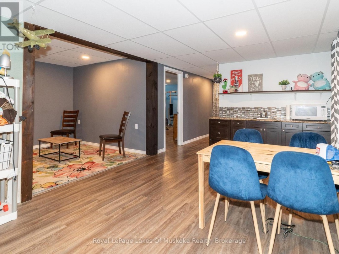 74 GLENCAIRN CRESCENT, 