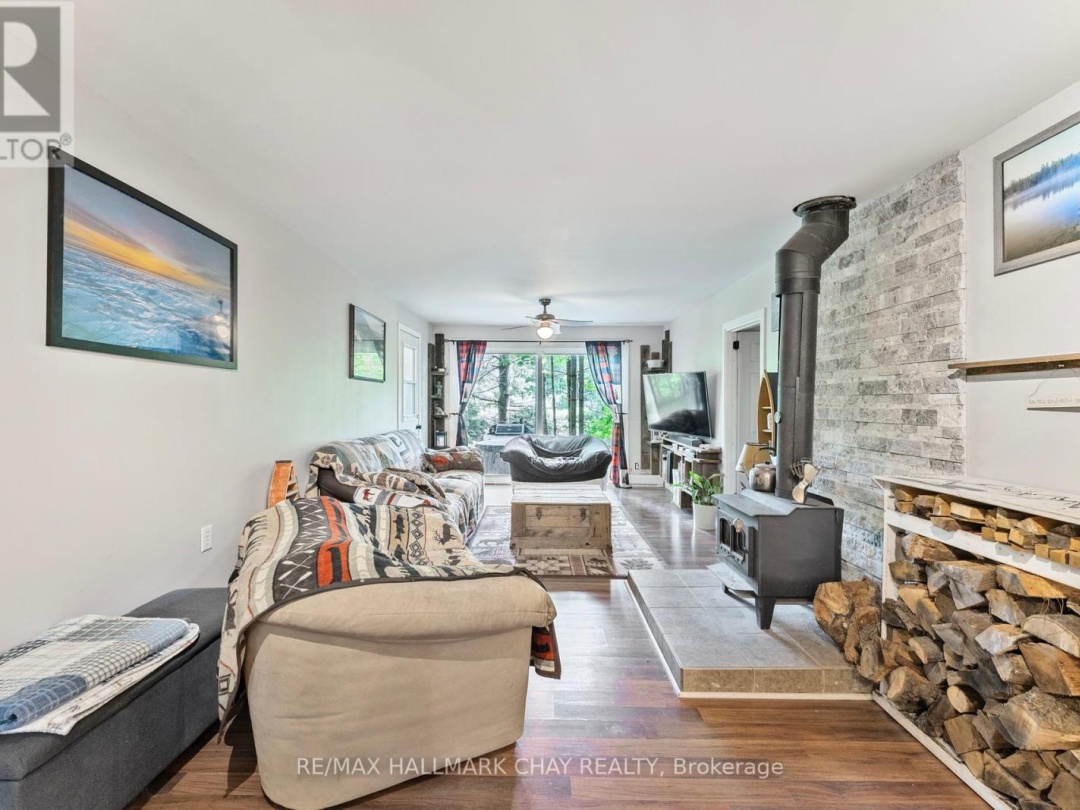 4310 Canal Road, Severn Lake