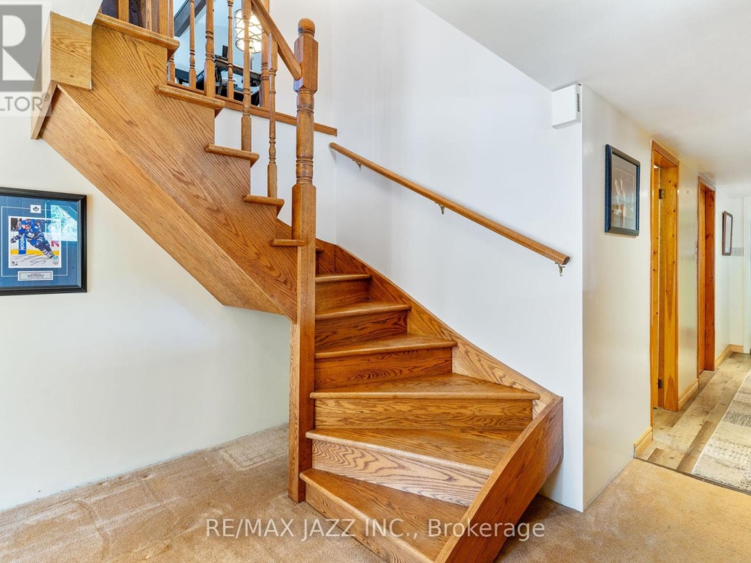 1092 Briscoe Drive, Kushog Lake