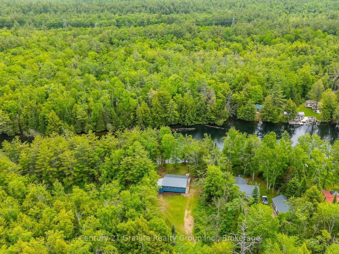 86 BOYCE TRAIL, 