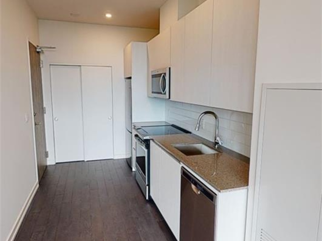 21 Matchedash Street S Unit# 322, Orillia