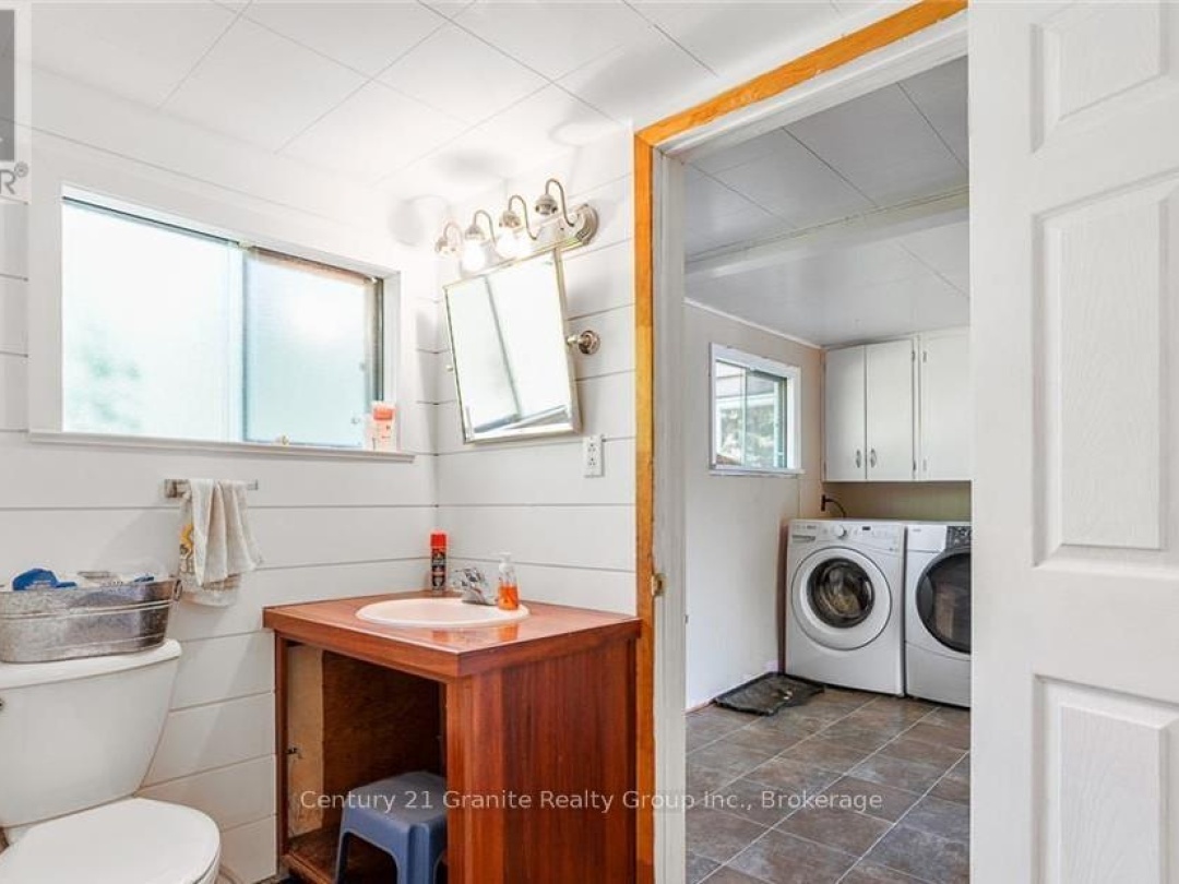 1036 SHIRLEYS ROAD, 