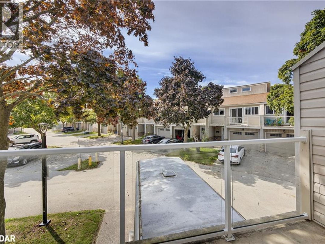 12 LANKIN Boulevard Unit# 36, 