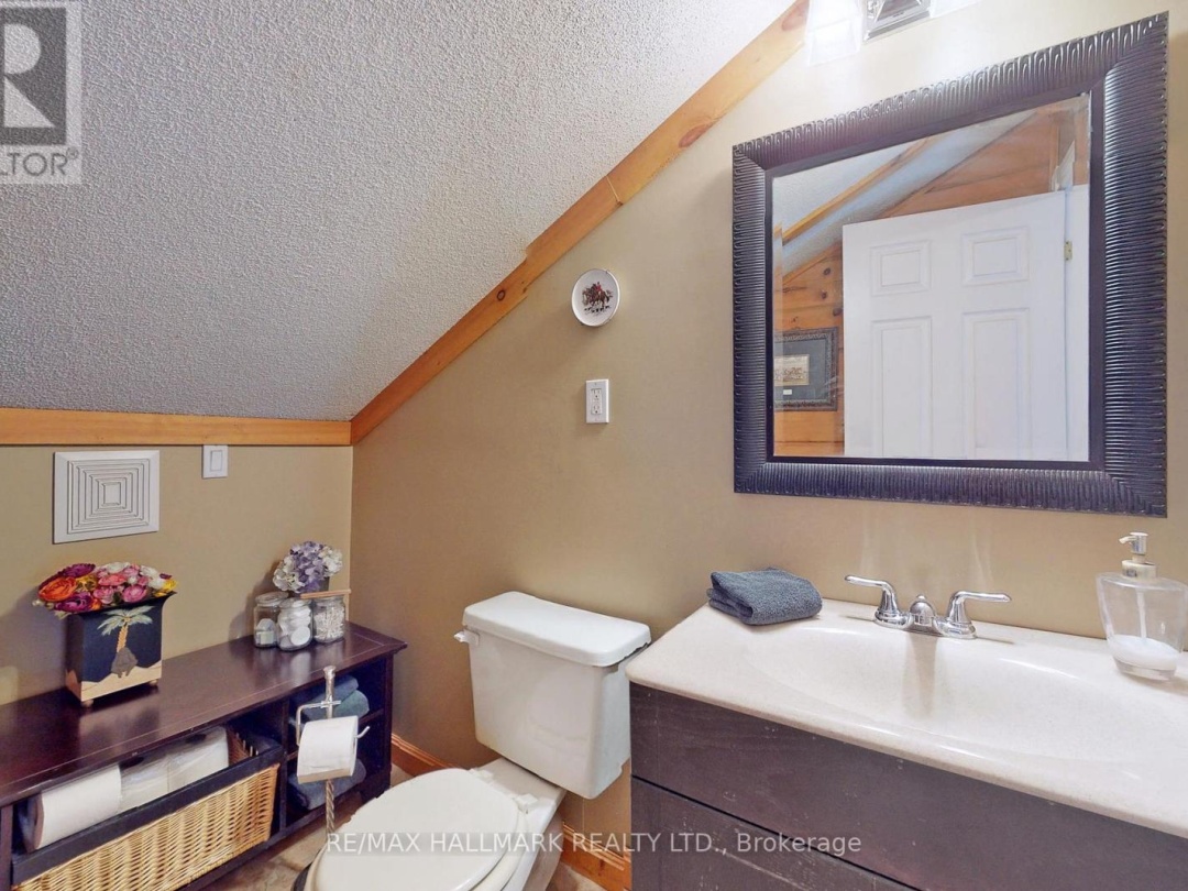 4017 Dalrymple Drive, Dalrymple Lake