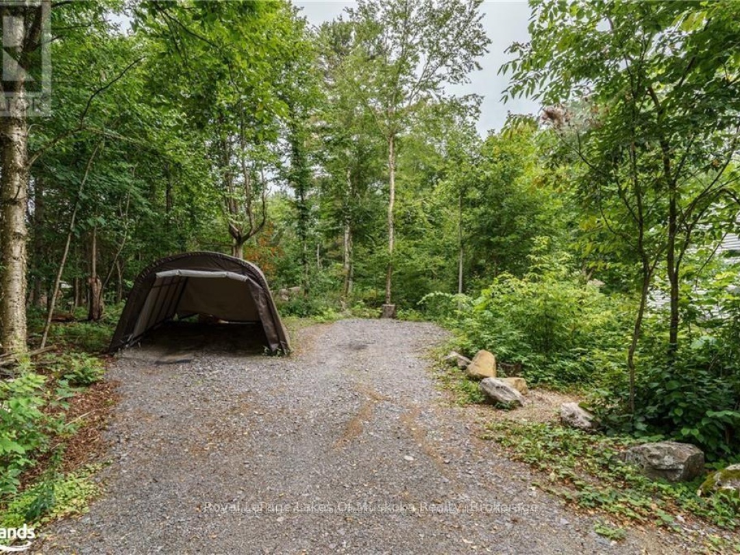 74 GLENCAIRN CRESCENT, 