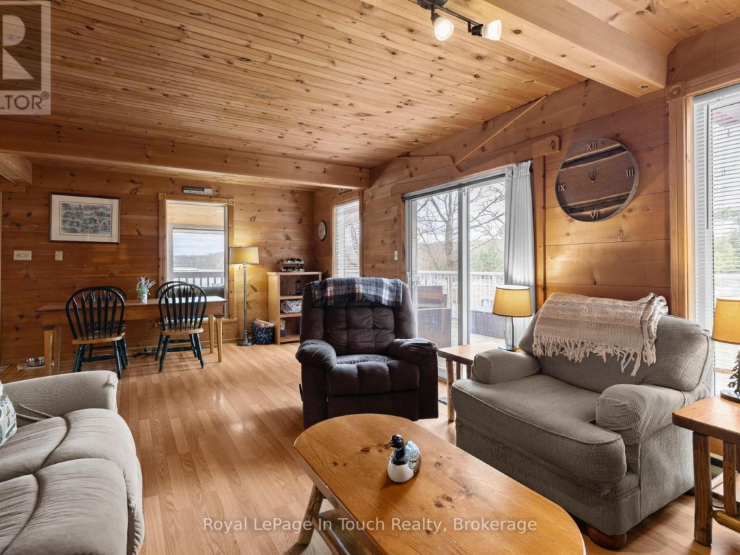 1472 Otter Point Road, Gloucester Pool