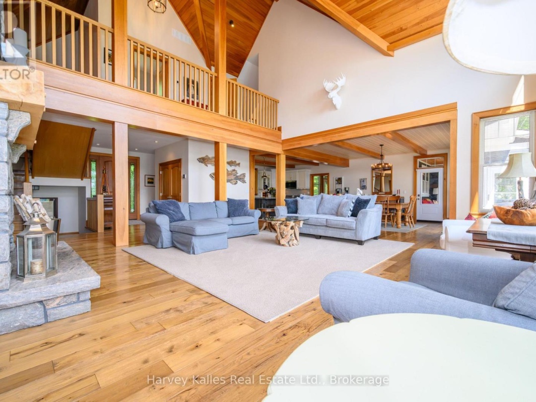 1045 LAKESHORE DRIVE, 