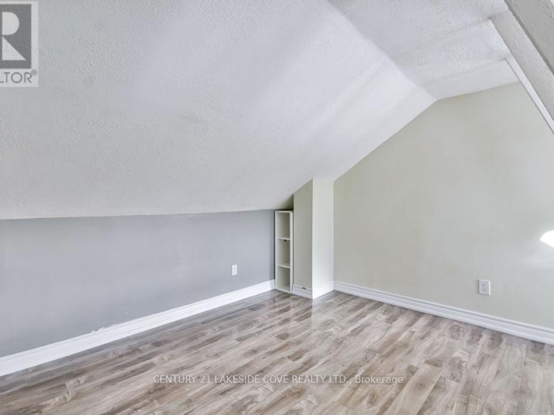 UNIT 12 - 81 LAGUNA PARKWAY N, 