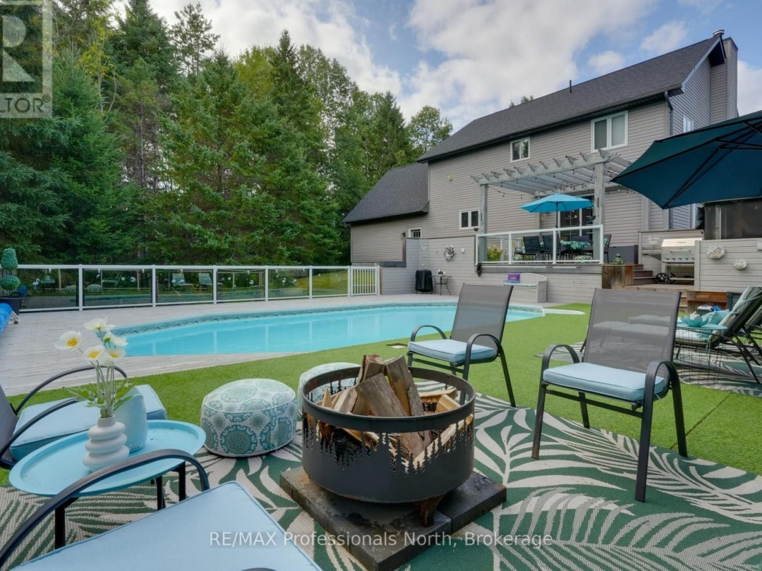 23 THOMAS CRESCENT, 