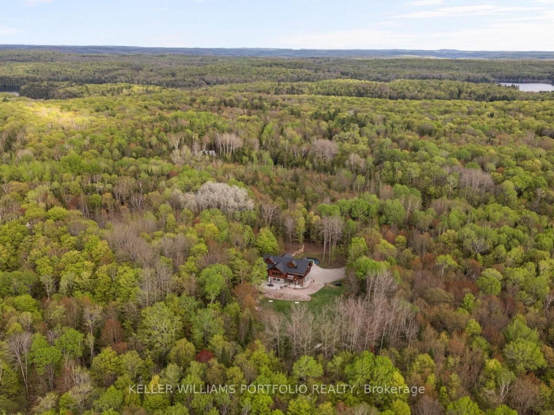 1279 North Drive, Eagle Lake