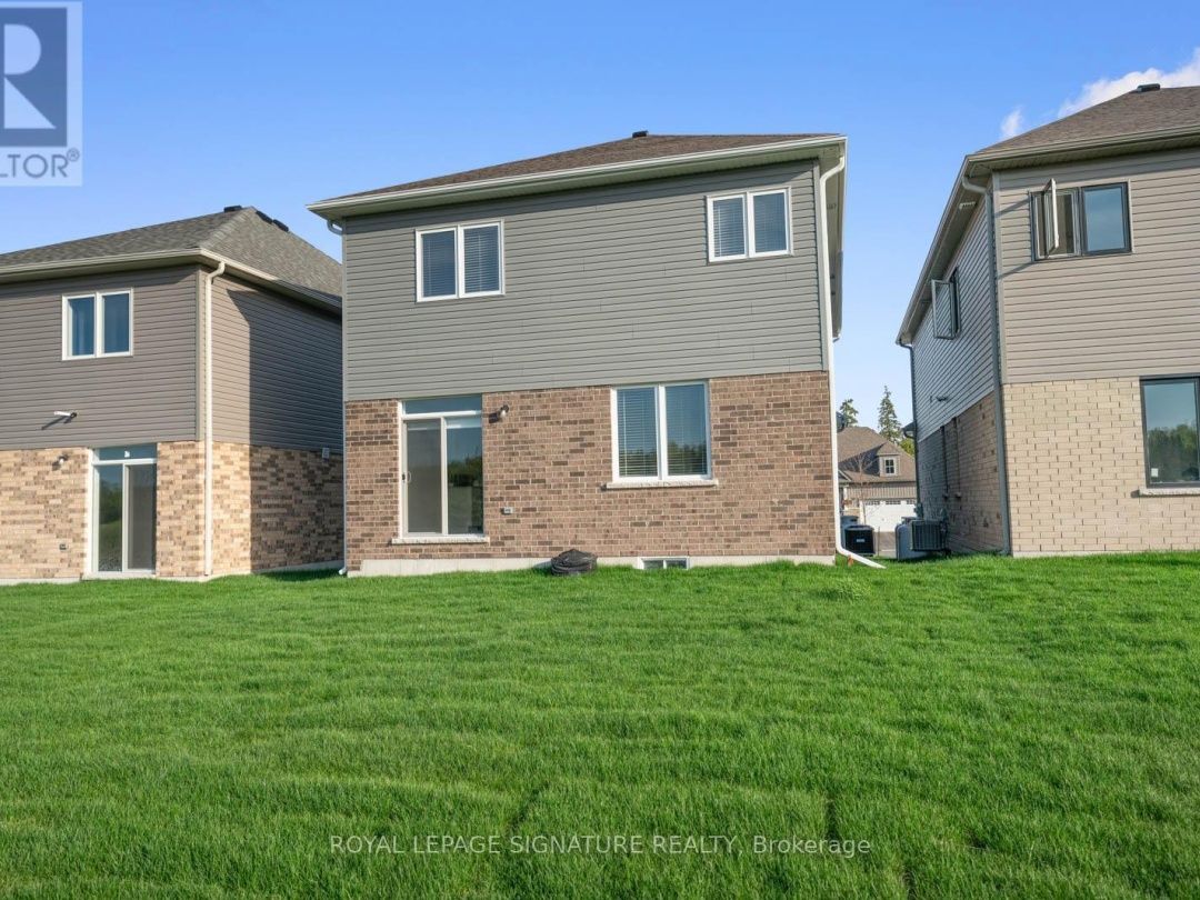 36 Hillcroft Way, Sturgeon Lake