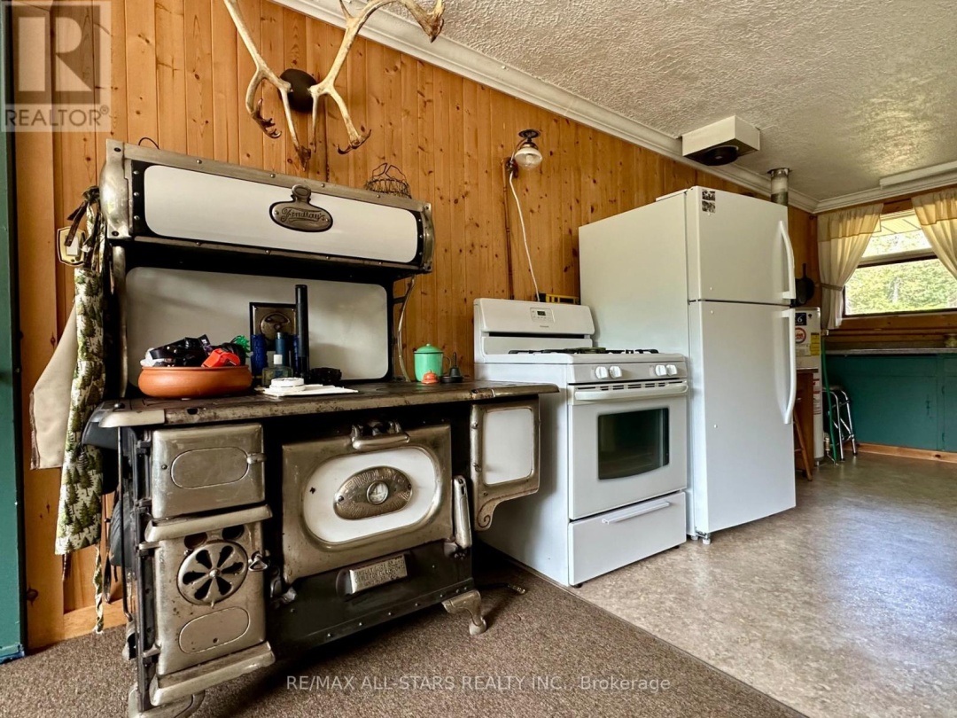 380 LEDGE ROAD, 