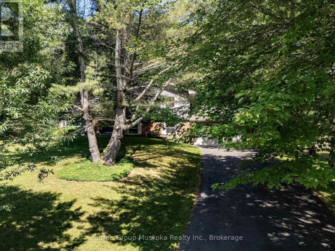 12 SILVER OAKS CRESCENT, 