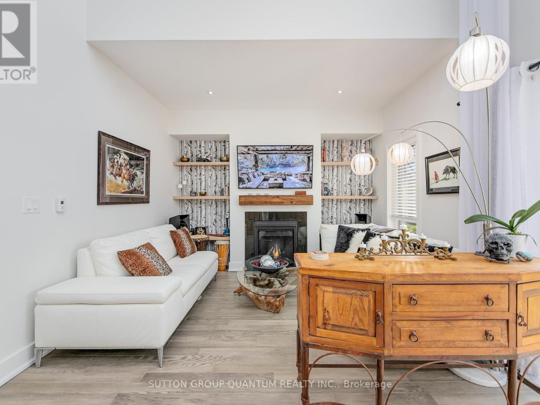 35 RUBY CRESCENT, Lake Simcoe