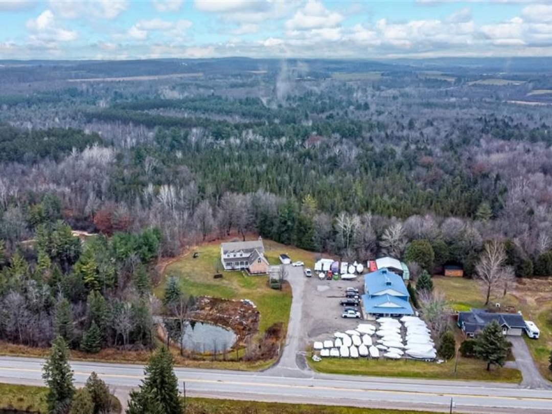 6835 Highway 93, Tay