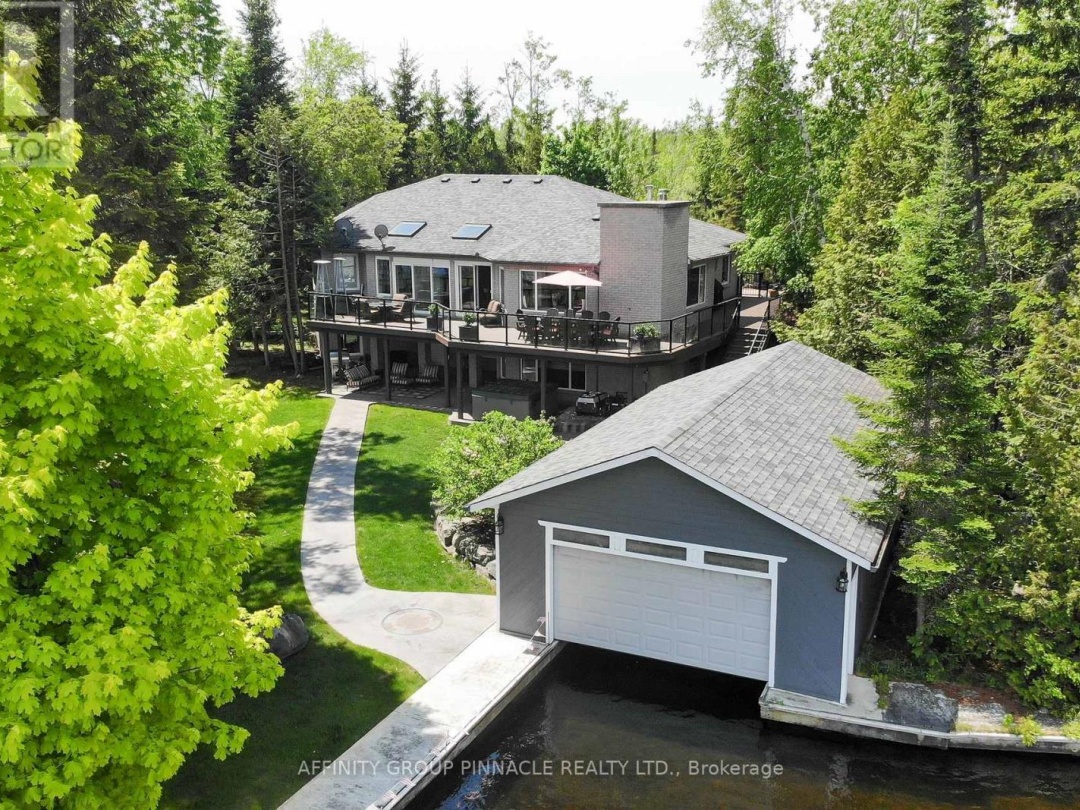 90 Mcgregor Drive, Pigeon Lake