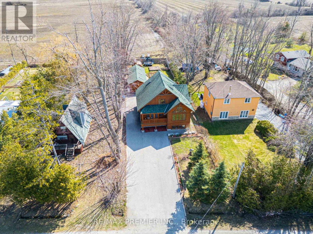 2441 Lakeshore Drive, Lake Simcoe
