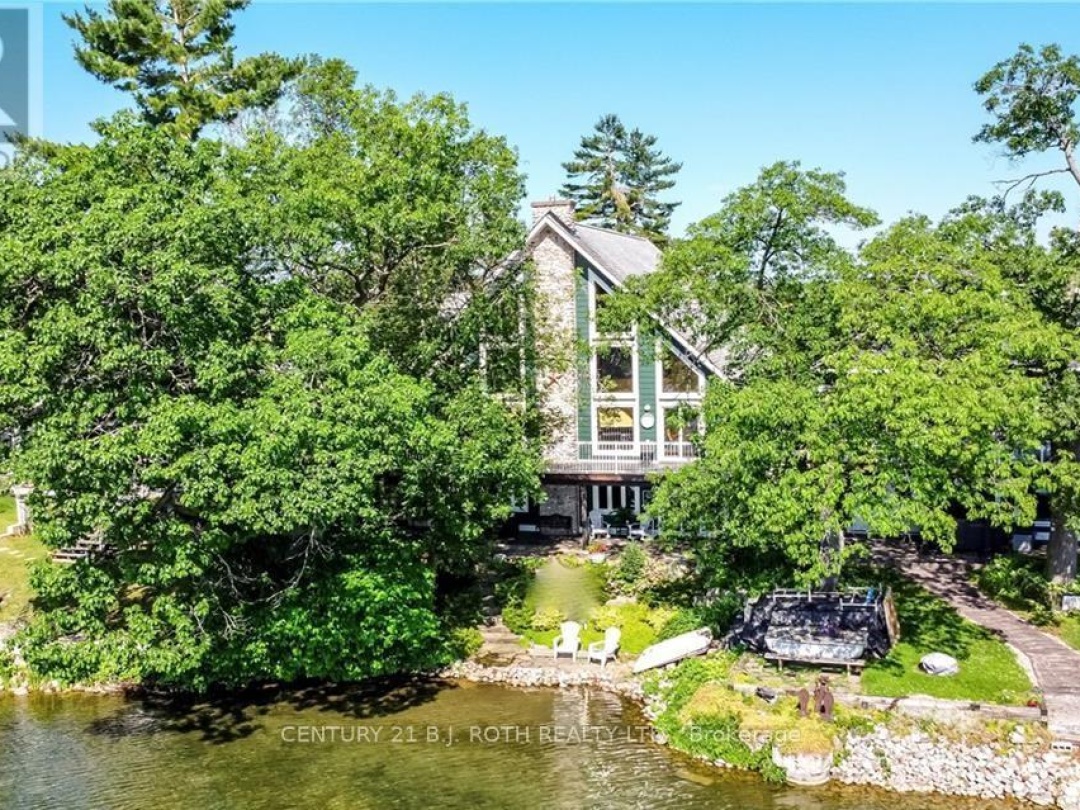 3931 MENOKE BEACH ROAD, 