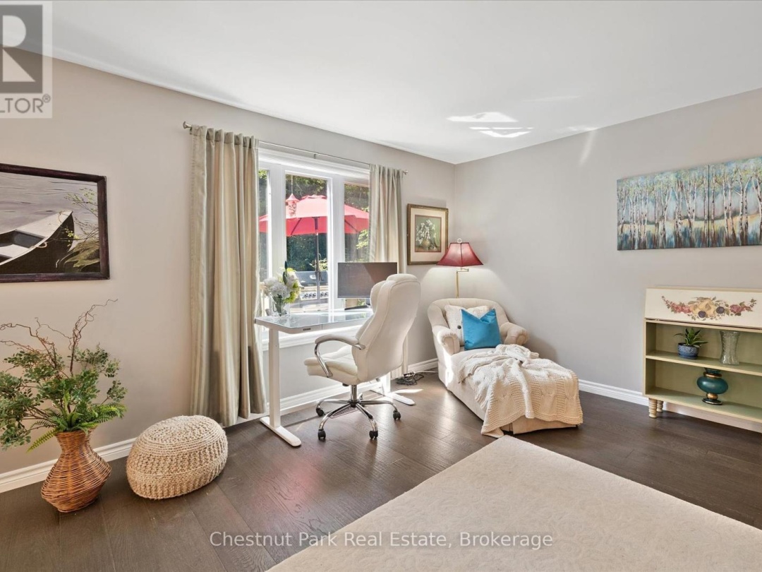 153 PINERIDGE GATE, 