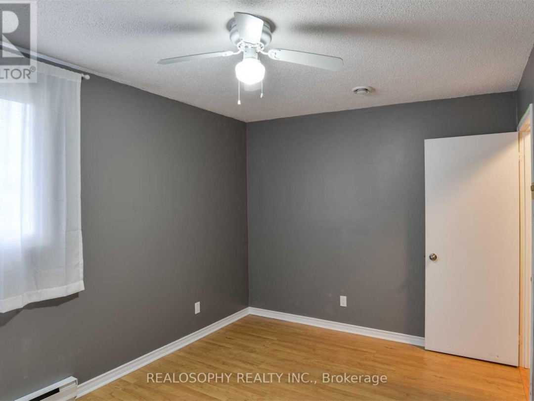 2 Christine Place, Orillia