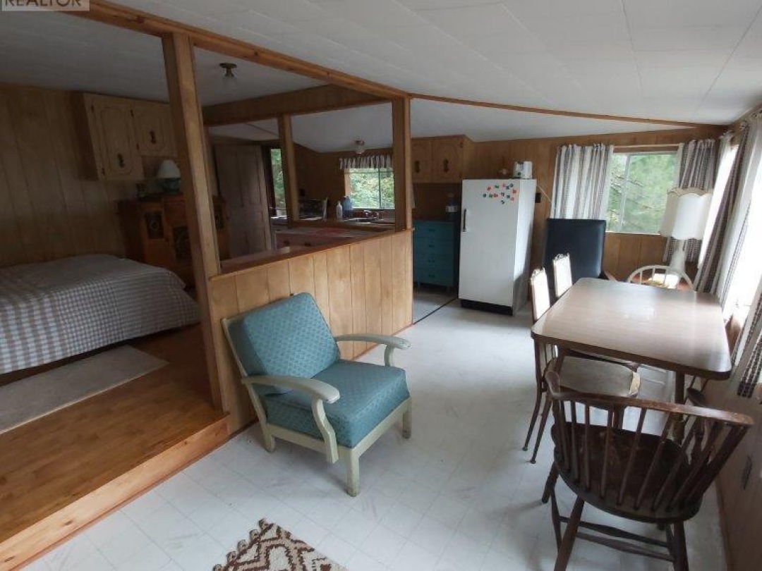 2 2 1051 Wigwam Lodge Road, Kahshe Lake