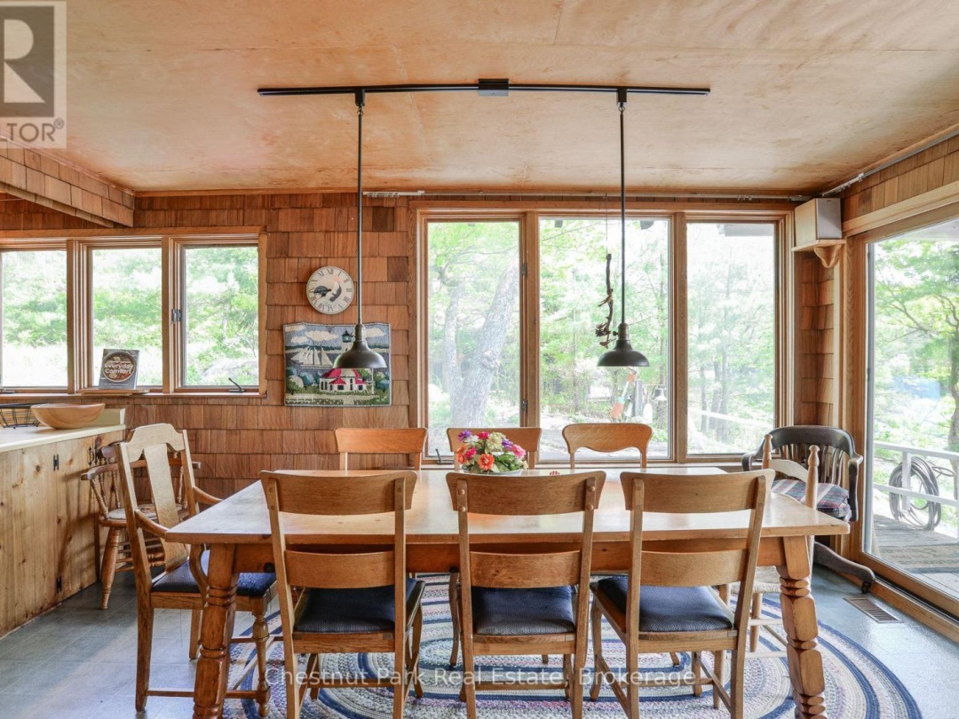 8 - 1869 MUSKOKA 118 ROAD W, 
