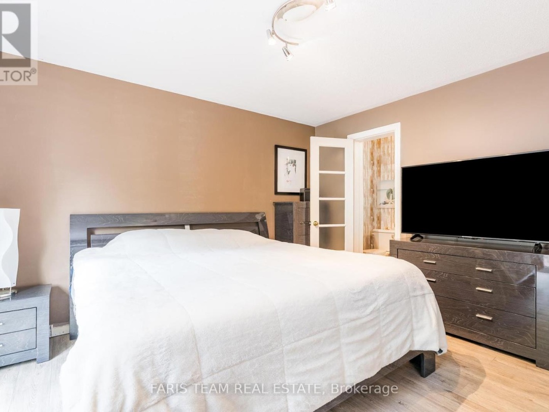 85 FULSOM CRESCENT, 