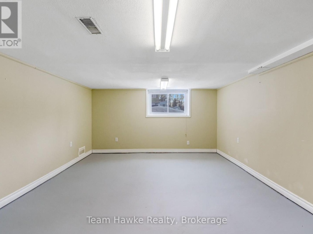 264 KINGFISHER AVENUE, 