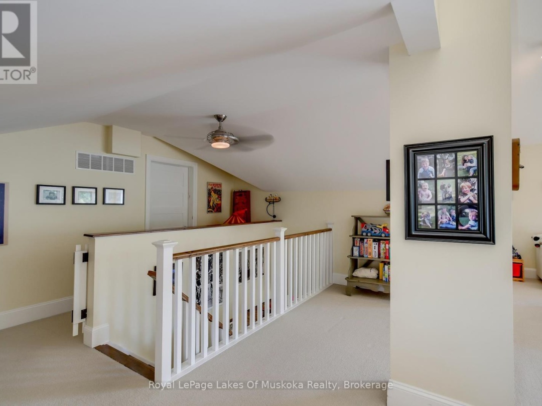 230 Ecclestone Drive, Bracebridge