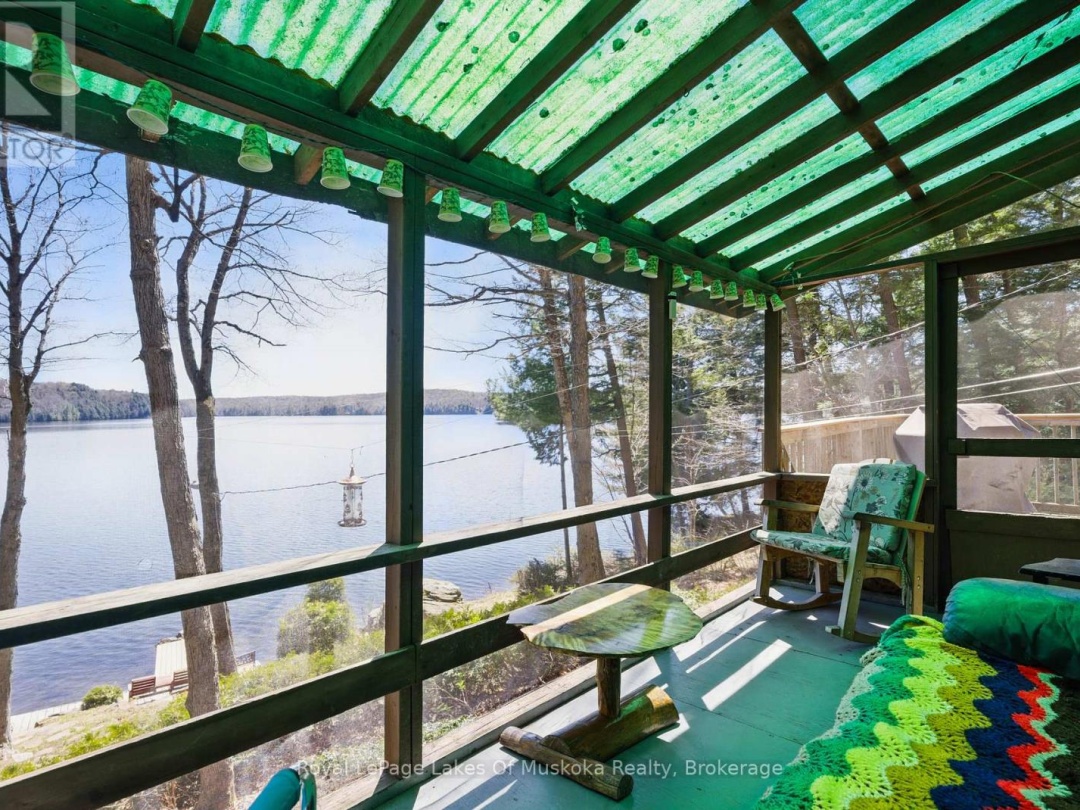 1002 Camp Lake Road, Camp Lake