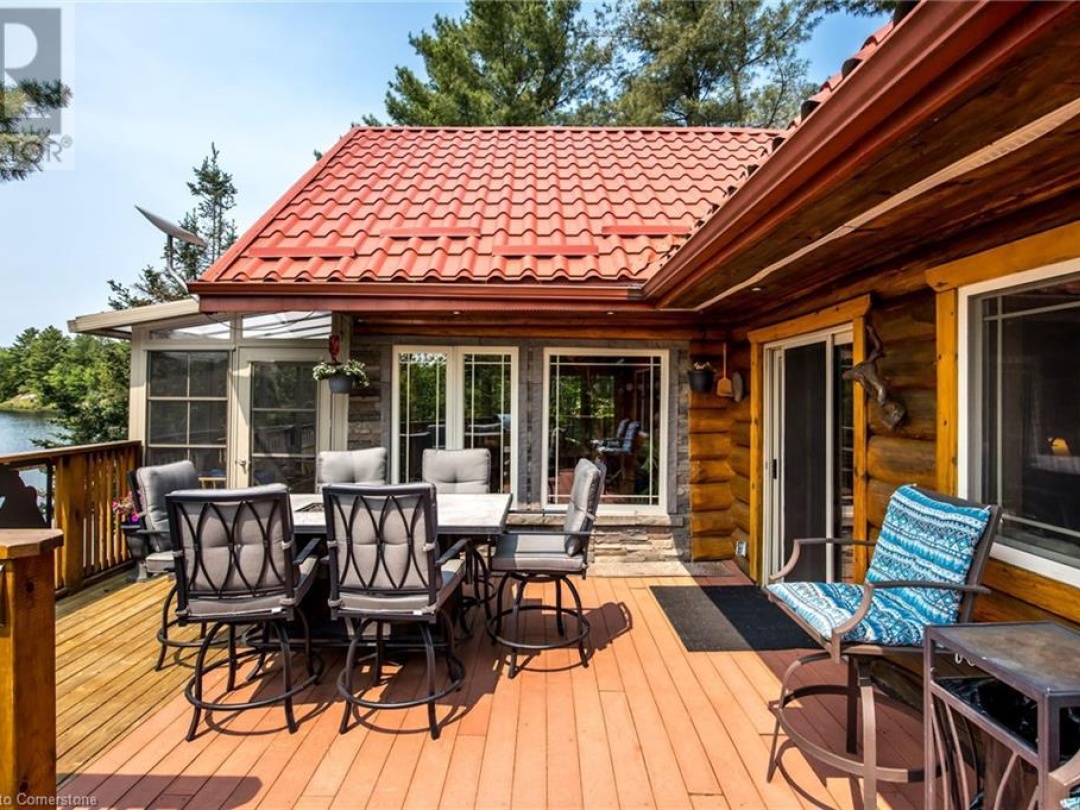 235 LOCH ERNE Road, 