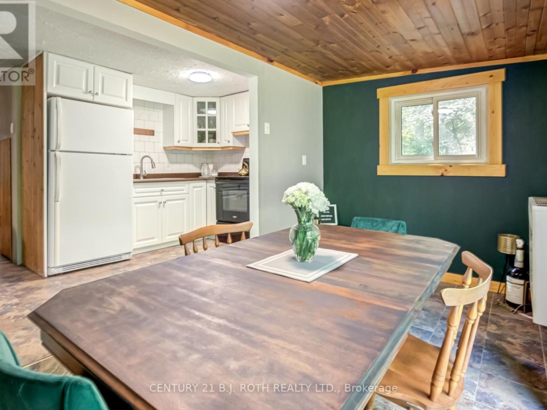 1002 WIGWAM LODGE ROAD, 