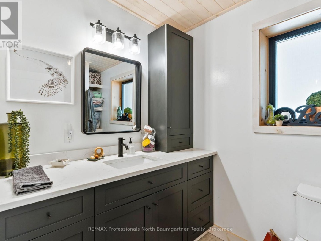 1592 BUCKSLIDE ROAD, 