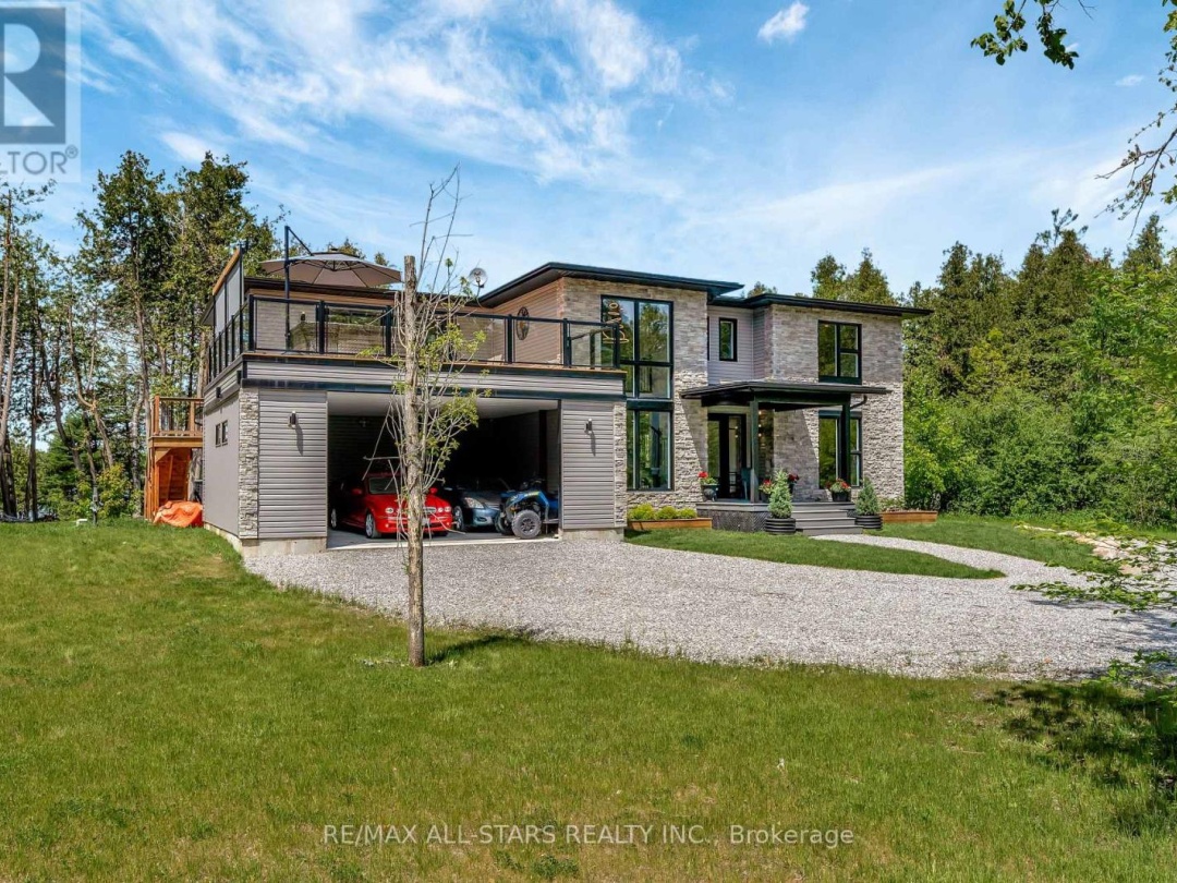 15 BERRY LANE, 
