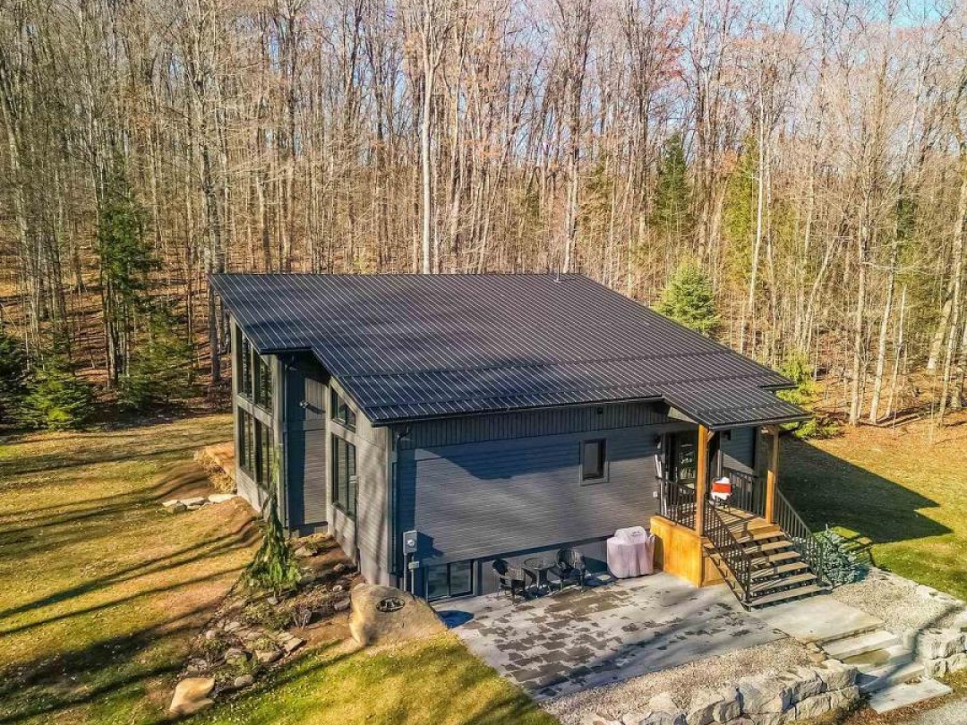 3777 GLAMORGAN ROAD, 