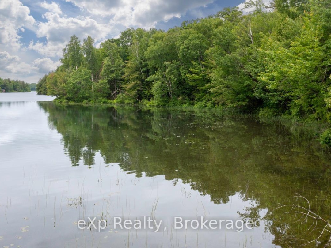 3 KINGFISHER ROAD, 