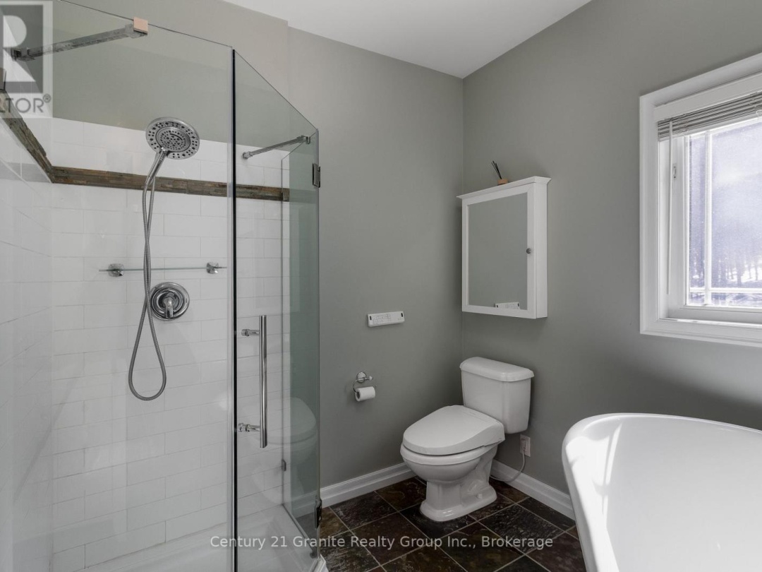 1047 Bonis Lane, Mountain Lake