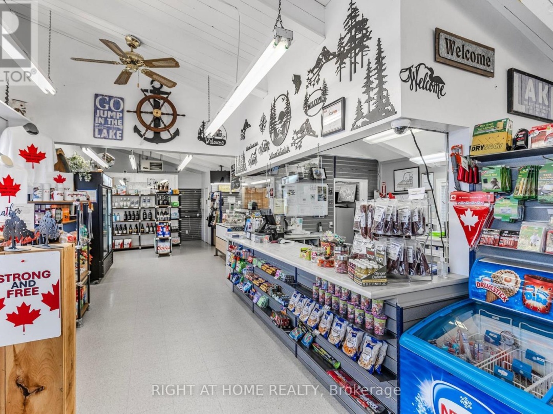 3500 Lauderdale Pt Crescent, Sparrow Lake