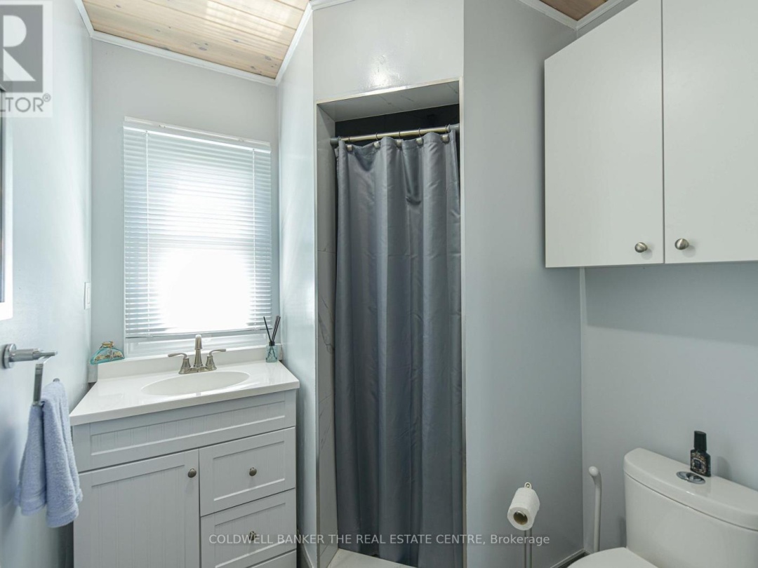 4137 Bayview Avenue, Lake Simcoe