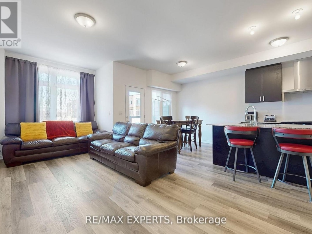 31 Wyn Wood Lane, Orillia