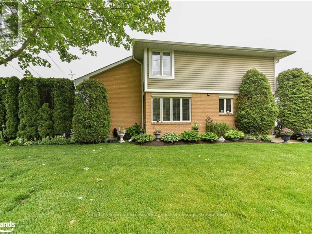 101 10 Museum Drive, Orillia