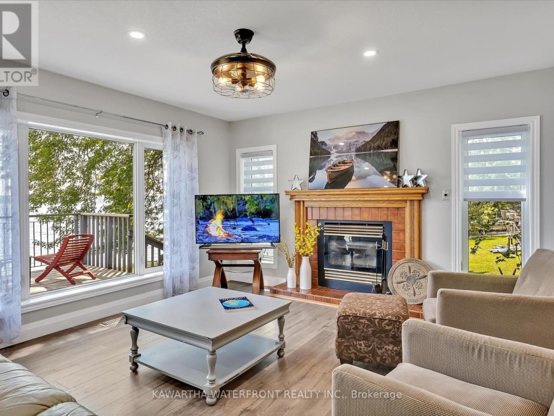 62 Betty's Bay Road, Sturgeon Lake