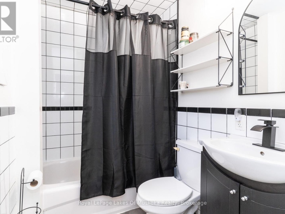 31 FLORENCE STREET W, 