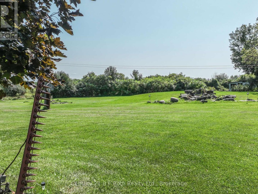 5135 SIDEROAD 25, 