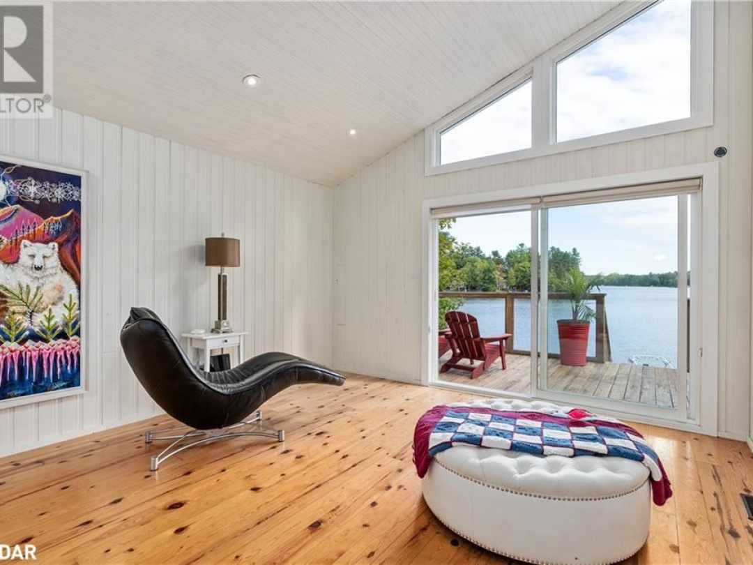 1043 Fortunes Trail, Kushog Lake