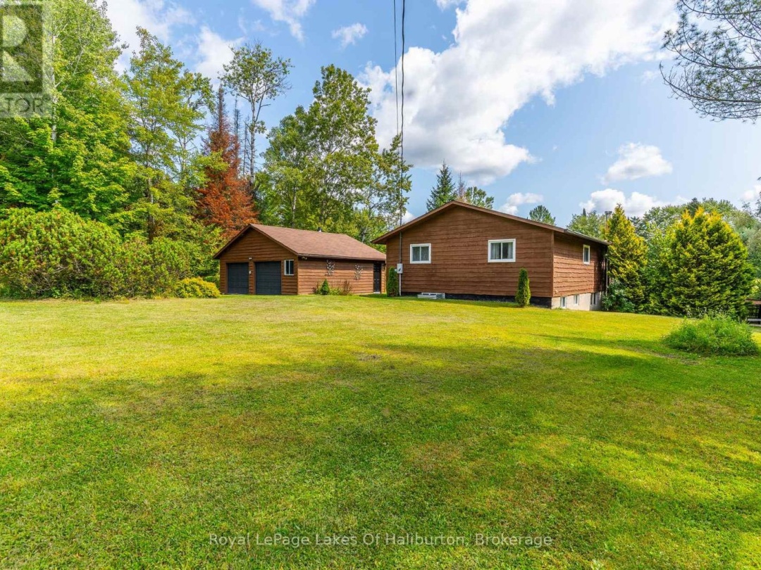 1117 Mistivale Road, Gull Lake