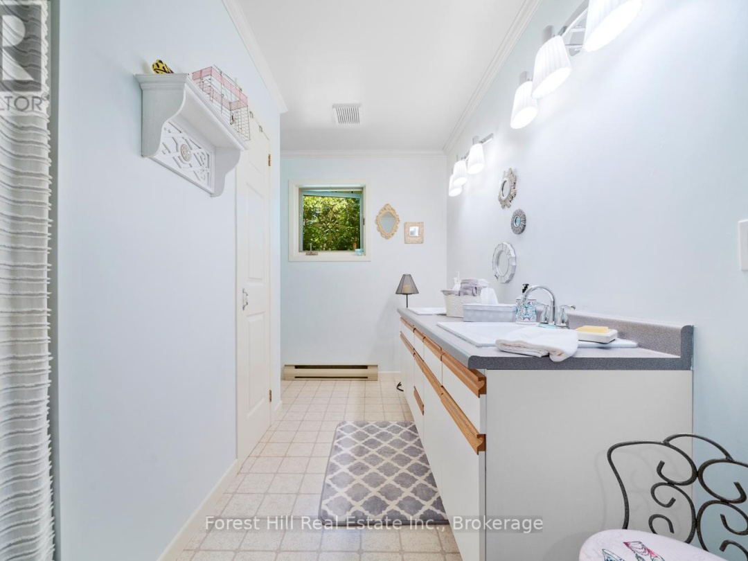 17 SKERRYVORE CIRCLE, 