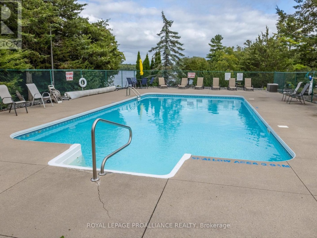 2 Patricia Place, Pigeon Lake