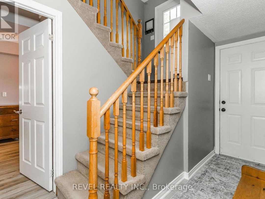 65 DANCY DRIVE, Orillia