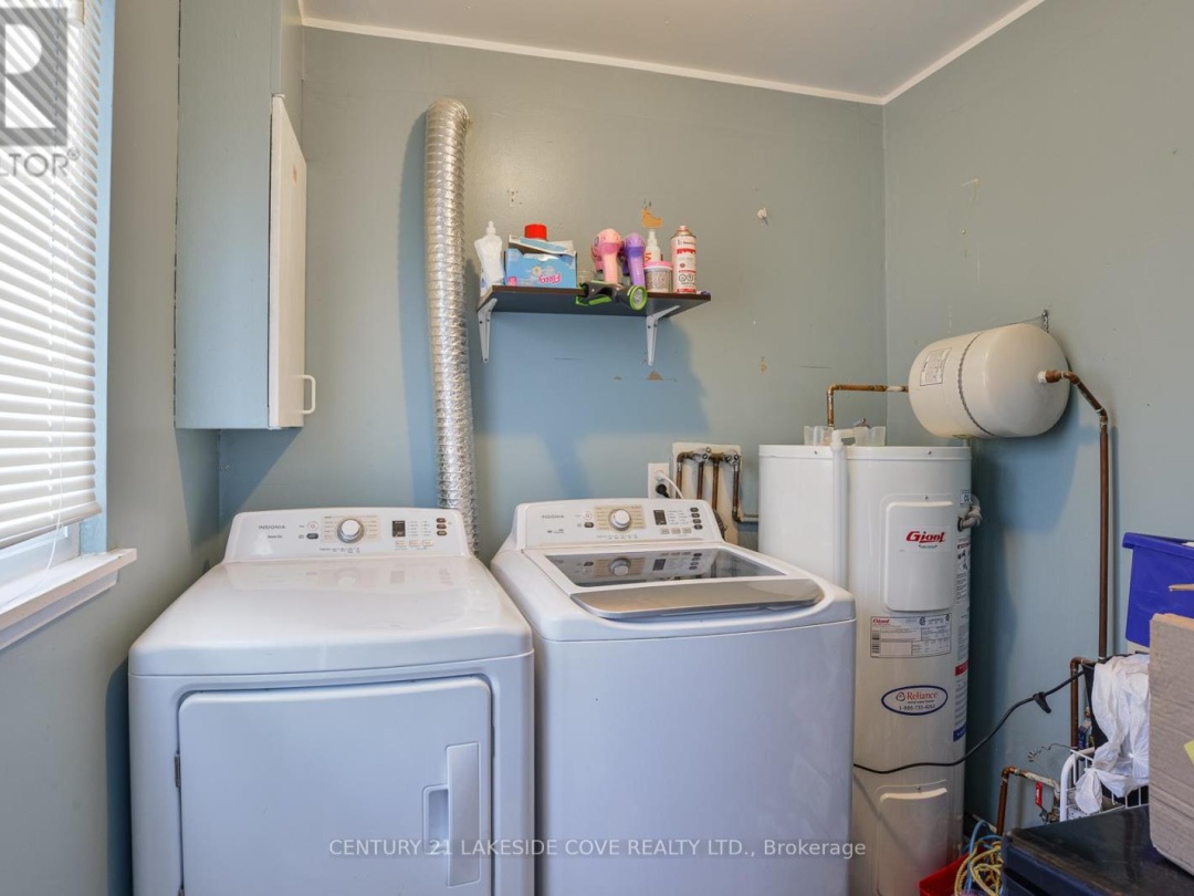 Unit 27 1 Paradise Boulevard S, Lake Simcoe